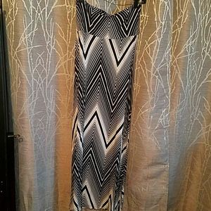 Long black & white skirt